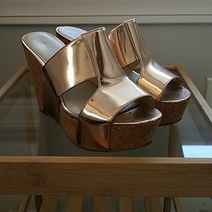 Rose gold Nine West wedges